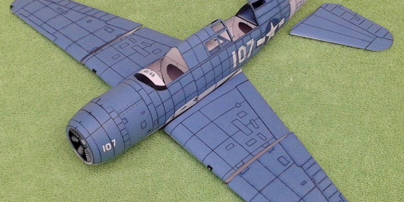 SB2C-4(5) "Helldiver" SB2C-4(5) "Helldiver"
