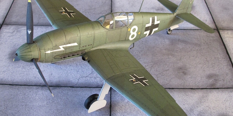 He-100 D-1 He-100 D-1