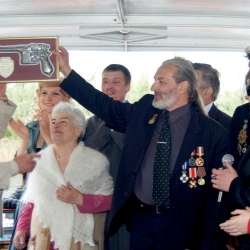 "Наградной Маузер" (чеканка, серебро)